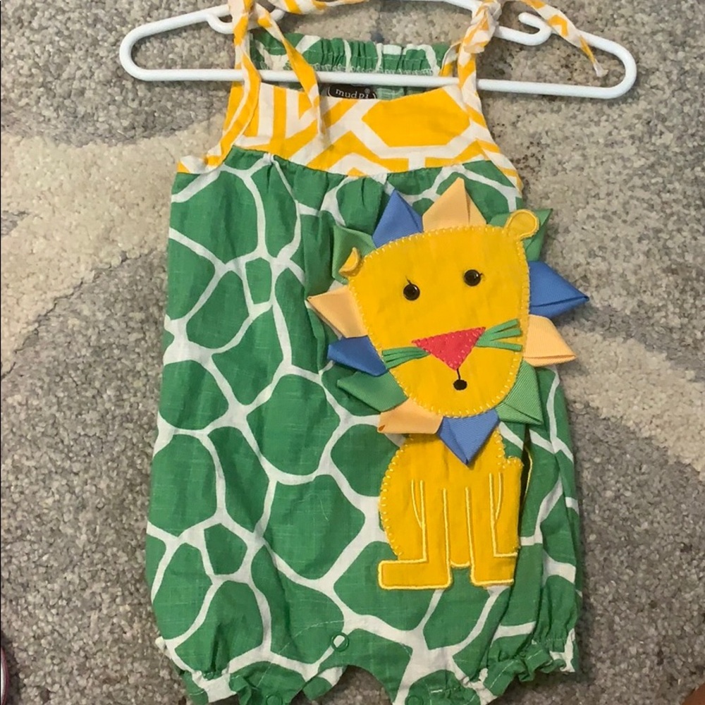 Mud pie romper